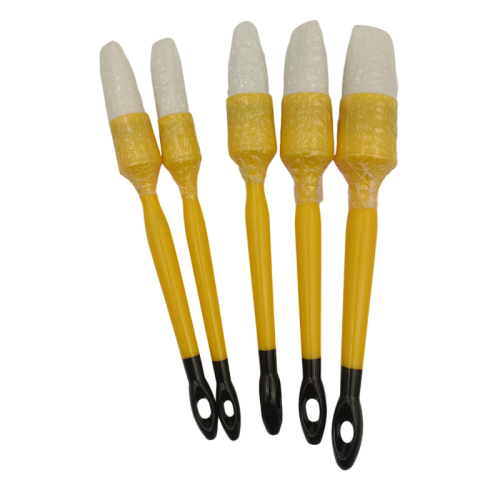 Auto Specific Soft Bristled Interior Car Wash Brushes for Interior Cleaning of Vehicles Featured Image